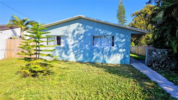 2411 Thomas St, Hollywood, FL 33020