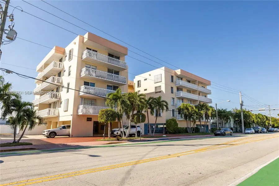 8530 Byron Ave #402, Miami Beach, FL 33141 - #2