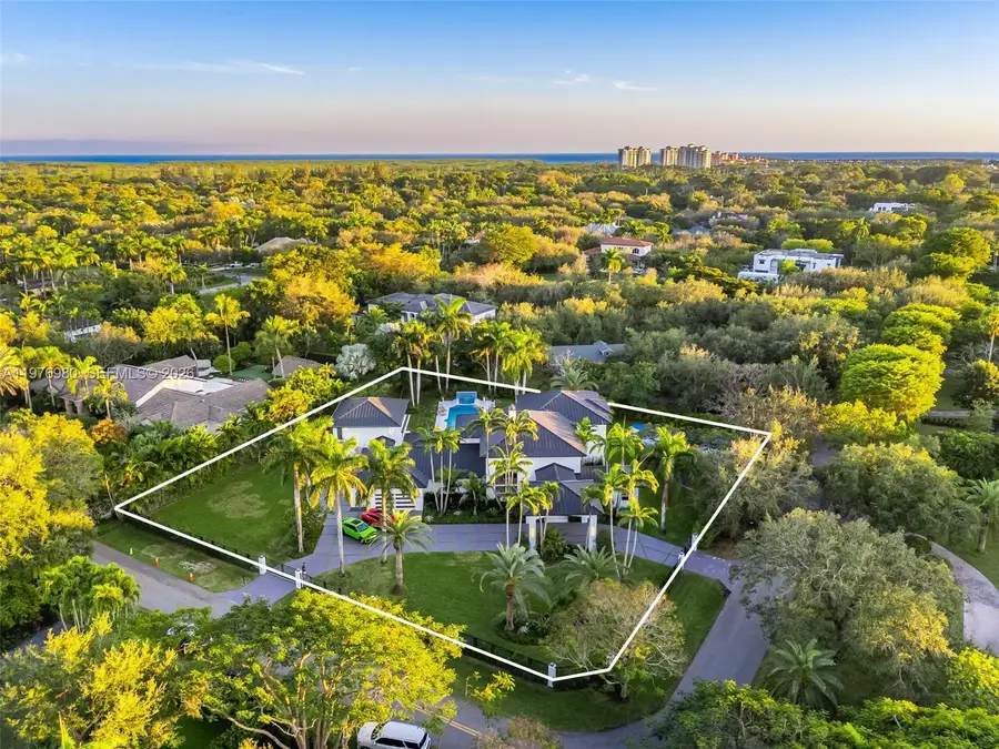 6290 SW 130th Ter, Pinecrest, FL 33156 - #2