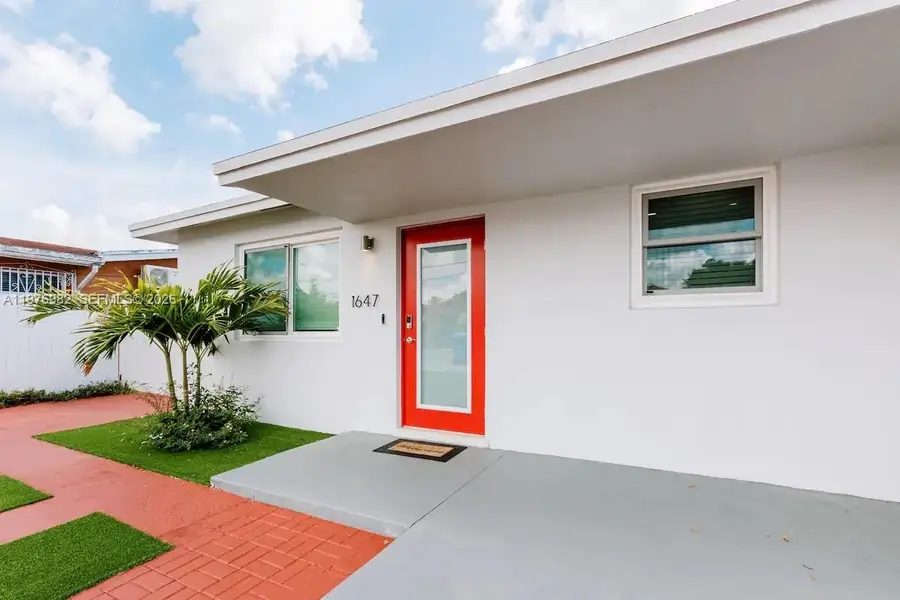 1647 NW 29th Ave, Miami, FL 33125 - #2