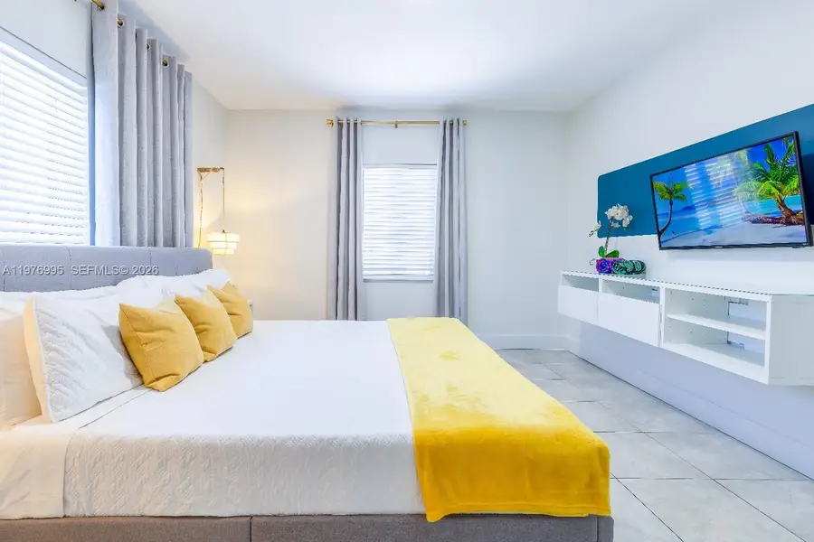 1836 NW 16th Ter, Miami, FL 33125 - #3