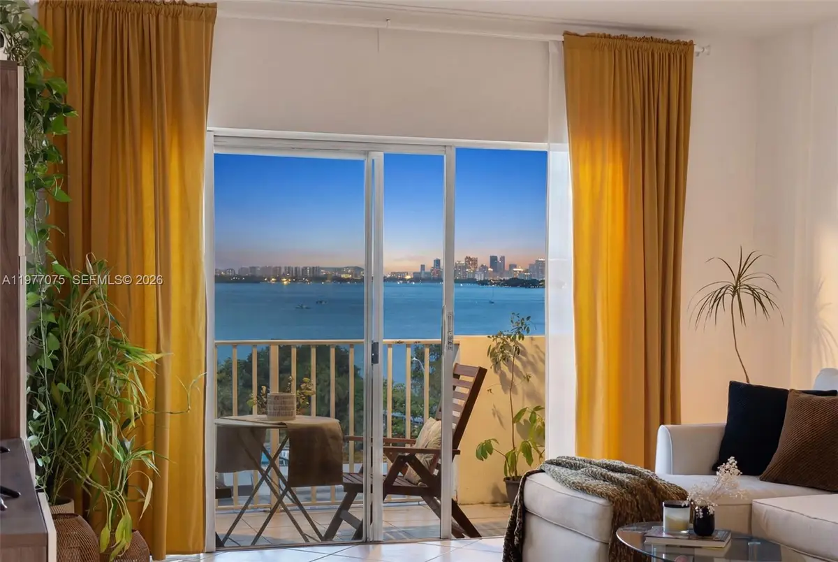 1455 N Treasure Dr #PH-G, North Bay Village, FL 33141 - #1