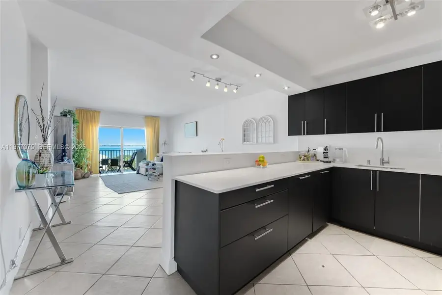 1455 N Treasure Dr #PH-G, North Bay Village, FL 33141 - #3