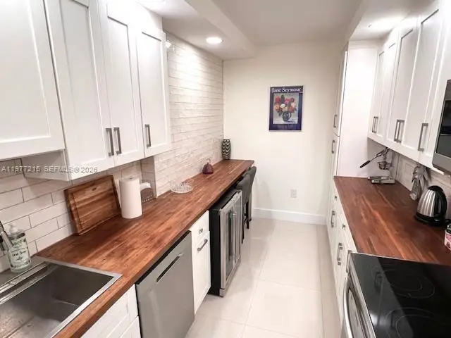 4001 Hillcrest Dr #1014, Hollywood, FL 33021 - #1