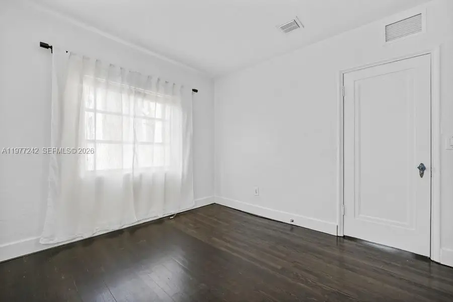 846 Jefferson Ave #8, Miami Beach, FL 33139 - #2