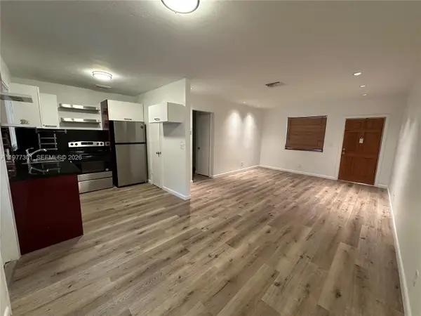 2222 Jackson St #6E, Hollywood, FL 33020