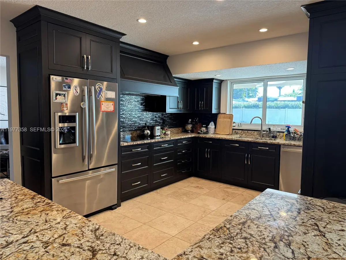 3900 N 43rd Ave, Hollywood, FL 33021 - #1