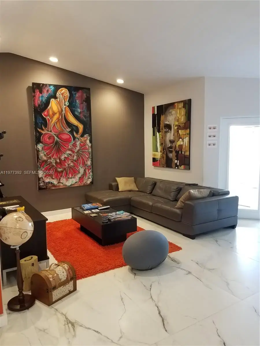 5723 NW 100th Ct, Doral, FL 33178 - #2