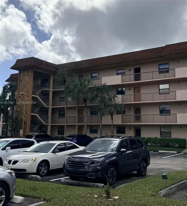 4940 E Sabal Palm Blvd #203, Tamarac, FL 33319