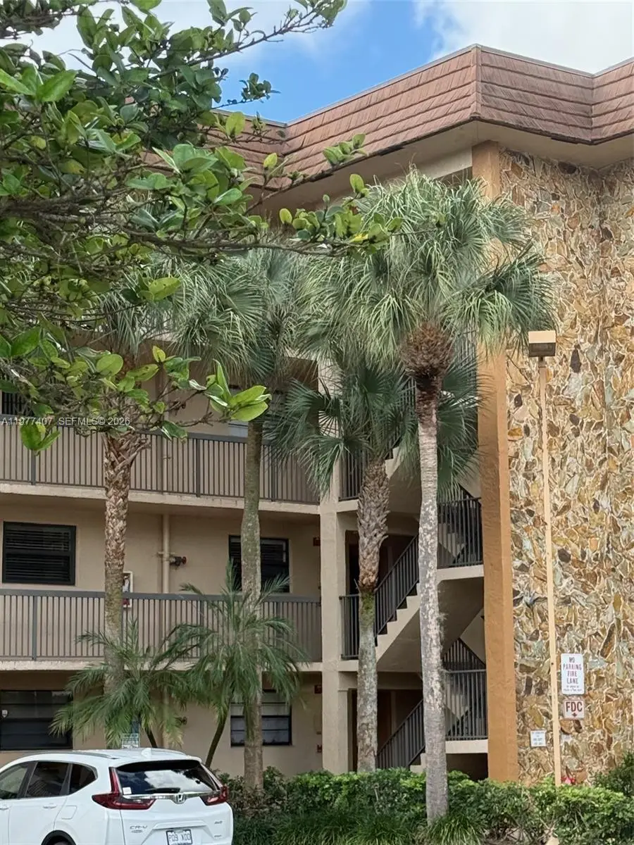 4940 E Sabal Palm Blvd #203, Tamarac, FL 33319 - #3