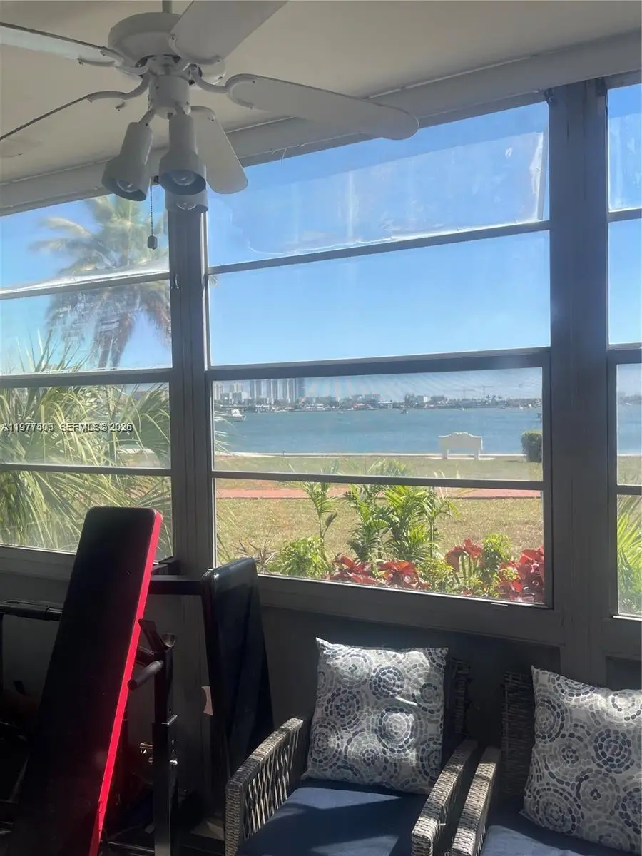 2910 Point East Dr #M109, Aventura, FL 33160 - #3