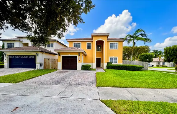 20830 SW 90th Pl, Cutler Bay, FL 33189