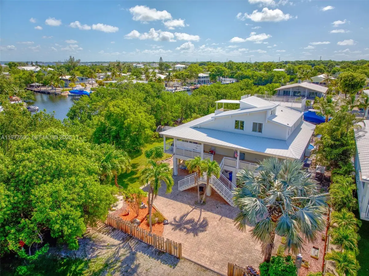 894 Ellen Dr, Key Largo, FL 33037 - #1