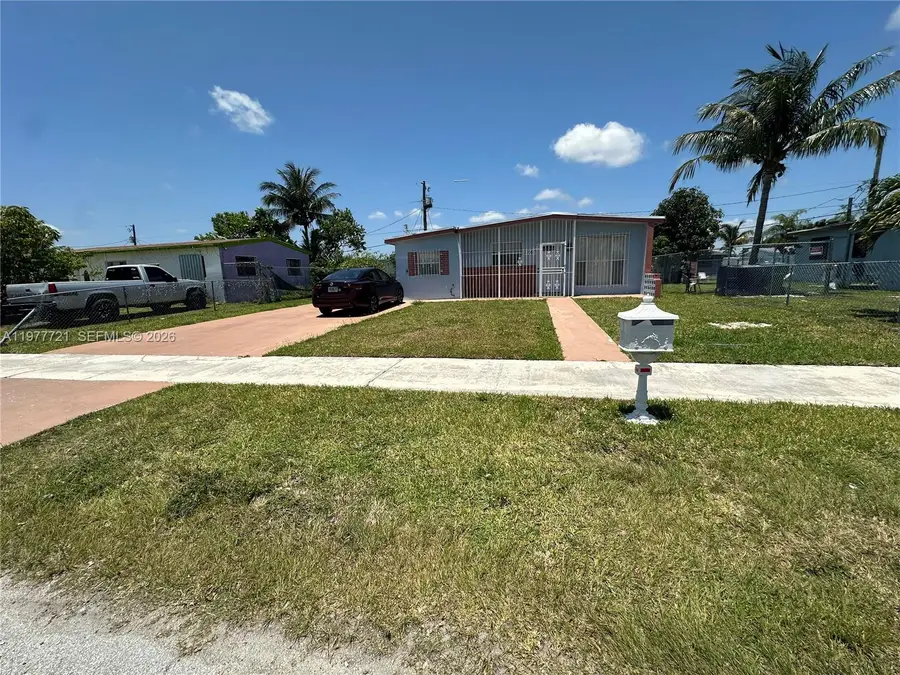 10761 SW 221st St, Miami, FL 33170 - #2