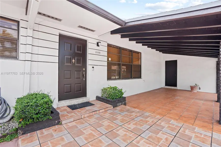 1100 W 53rd Ter, Hialeah, FL 33012 - #2