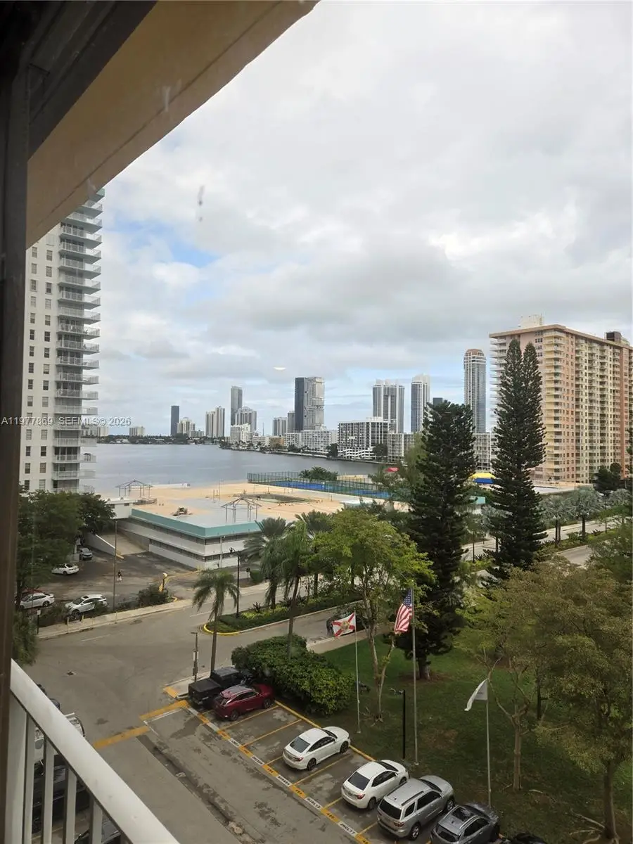 Address Withheld By Seller, Sunny Isles Beach, FL 33160 - #3