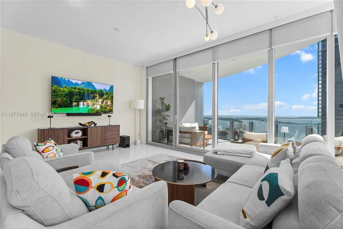 300 Biscayne Boulevard Way #4007W, Miami, FL 33131 - #1