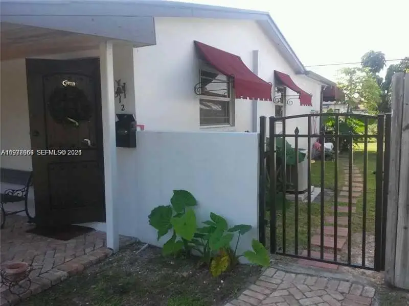 2512 Island Dr, Miramar, FL 33023 - #3