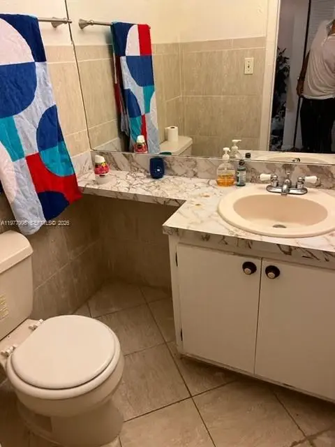 2029 NW 46th Ave #E503, Lauderhill, FL 33313