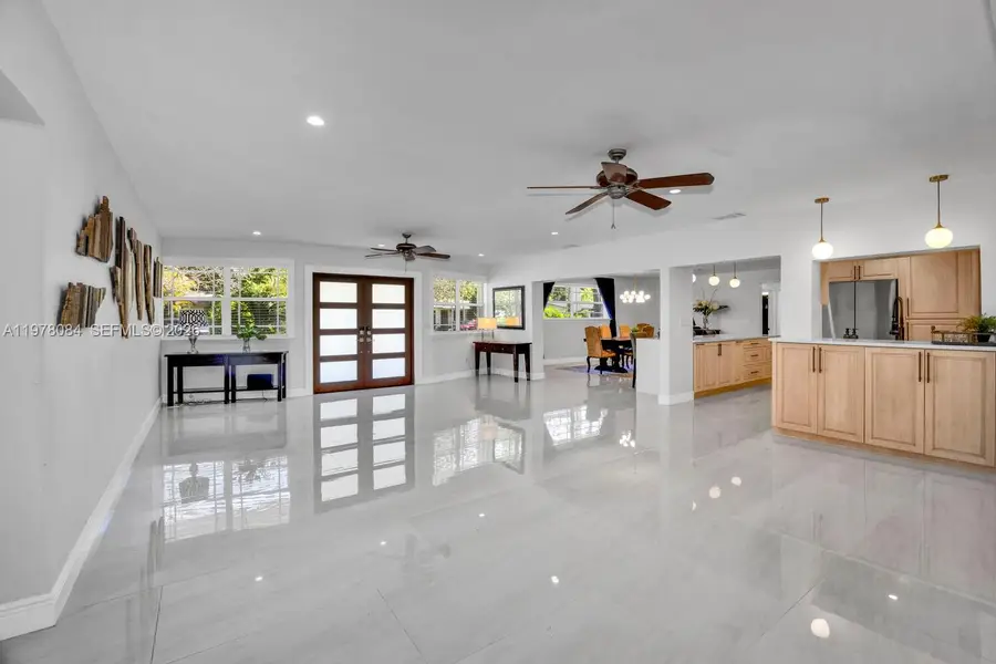 6904 SW 65th Ave, South Miami, FL 33143 - #3