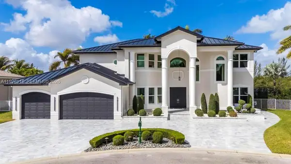 4724 SW 195th Way, Miramar, FL 33029