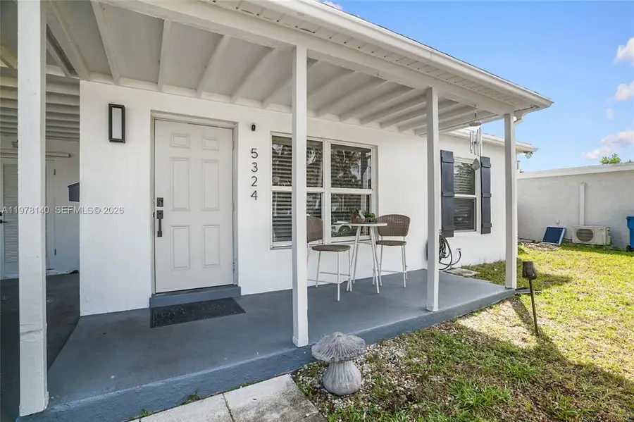 5324 NE 3rd Ter, Oakland Park, FL 33334 - #3