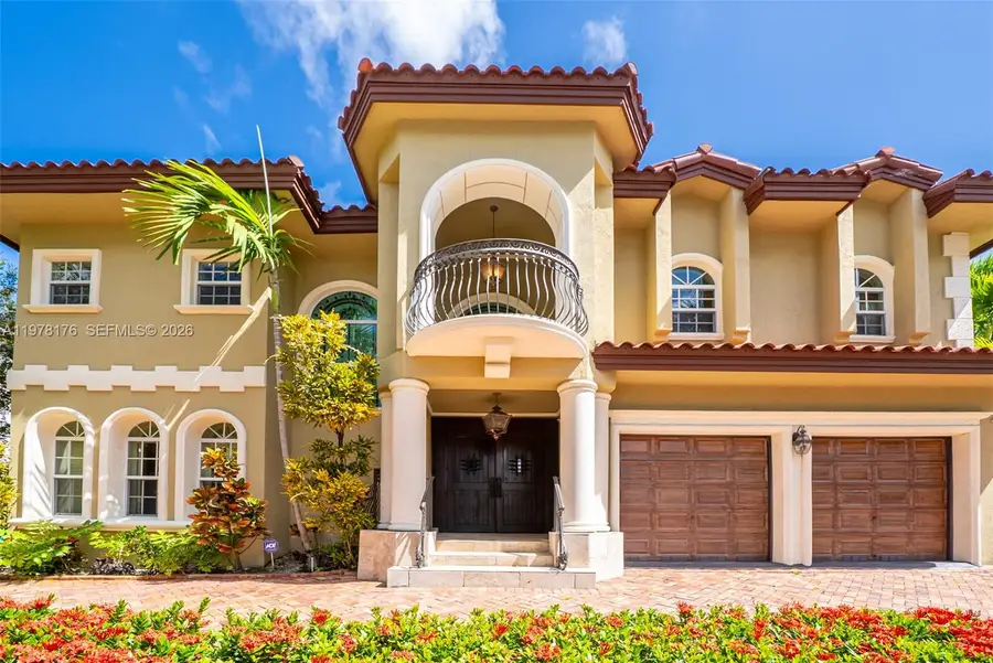 4501 N Bay Rd, Miami Beach, FL 33140 - #2