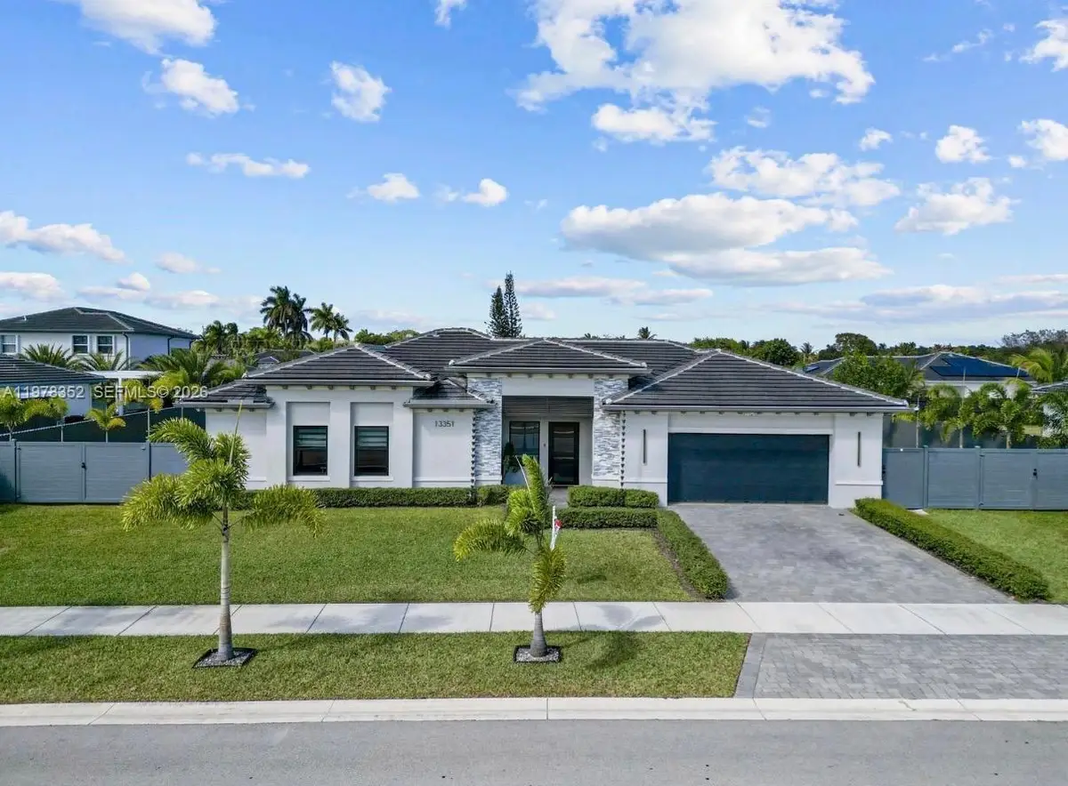 13351 SW 190th St, Miami, FL 33177 - #1