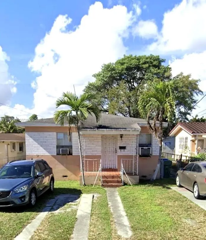 330 NW 23rd Ct, Miami, FL 33125 - #1