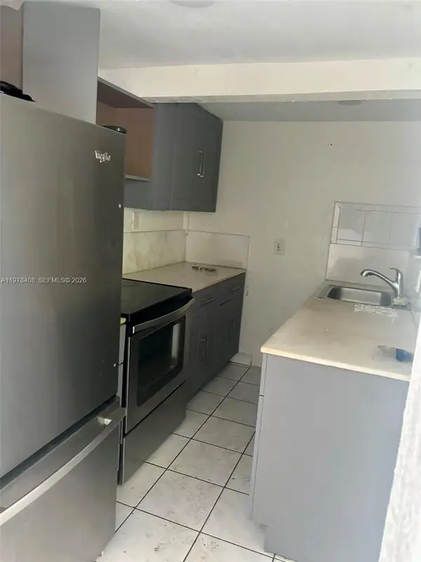 2511 NW 24th St, Miami, FL 33142