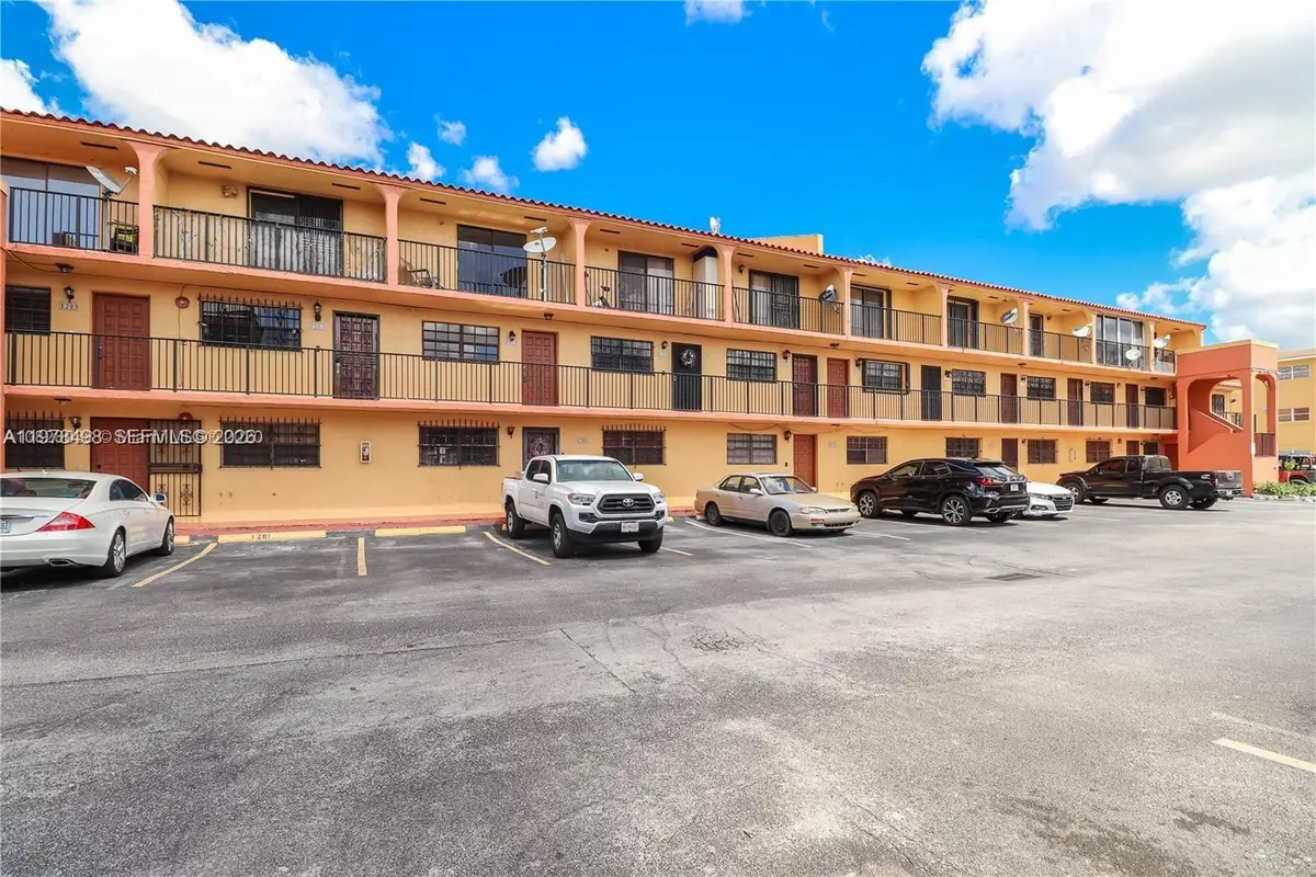 1279 W 51st Pl #B-13, Hialeah, FL 33012 - #1
