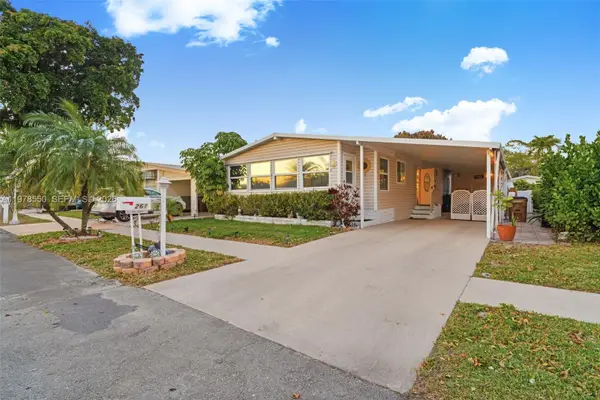 Address Withheld By Seller, Deerfield Beach, FL 33064