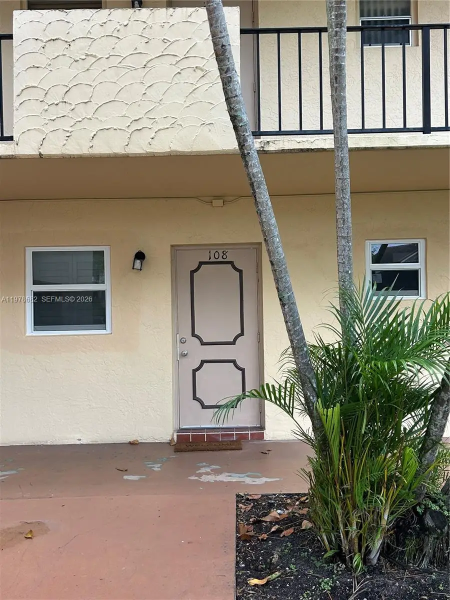 300 Berkley Rd #108, Hollywood, FL 33024 - #3