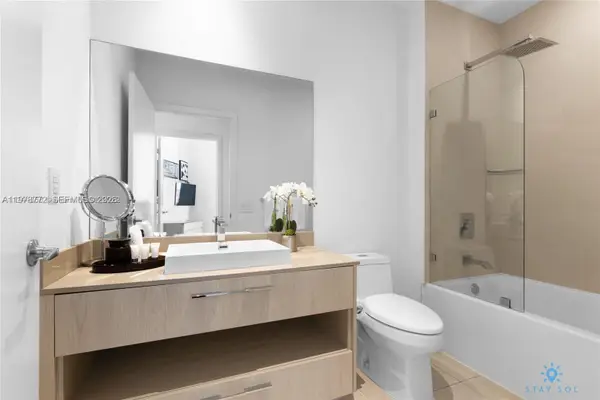 4111 S Ocean Dr #302, Hollywood, FL 33019