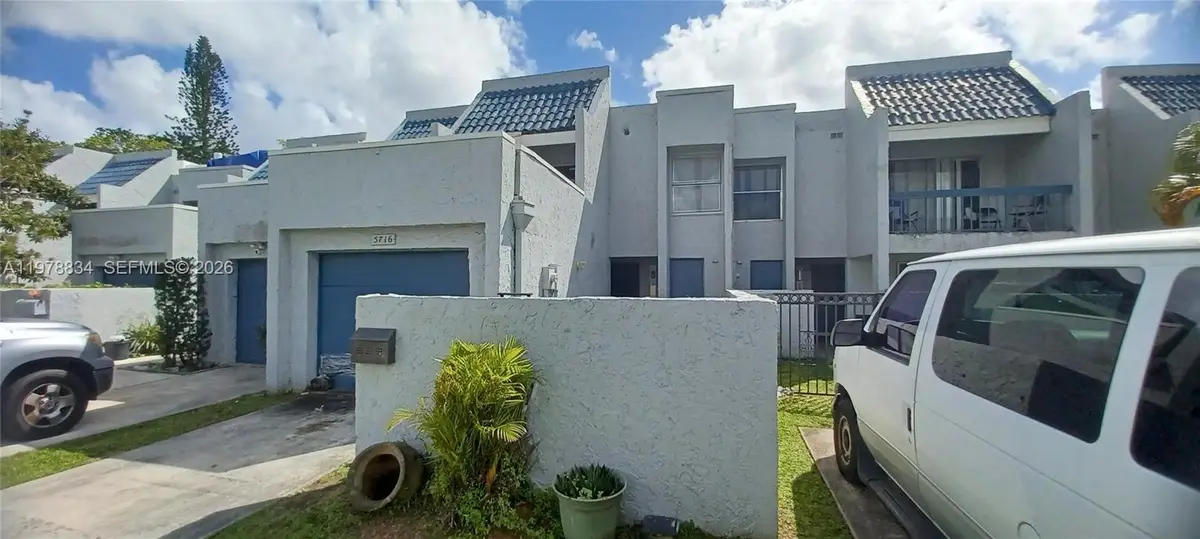 5716 NW 19th St #18, Lauderhill, FL 33313 - #1