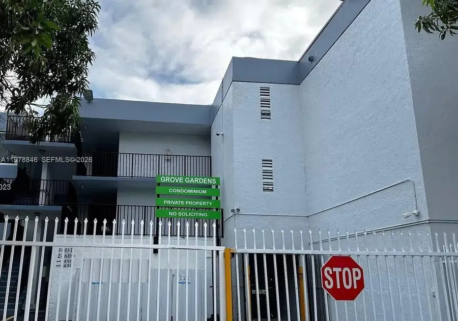 1800 SW 25th St #2109, Miami, FL 33133 - #3