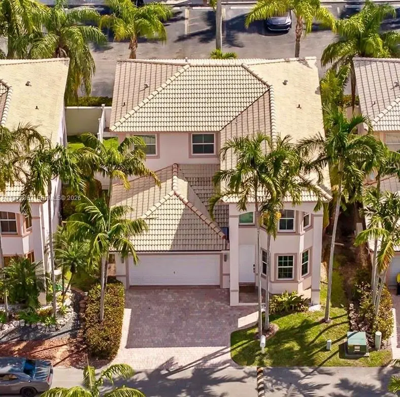 208 SE 15th St, Dania Beach, FL 33004 - #2