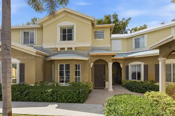 9000 W Flagler St #7, Miami, FL 33174