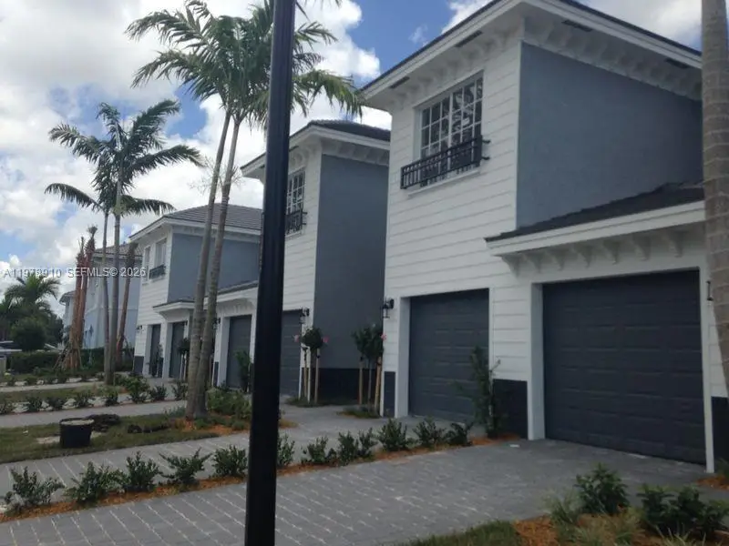 3566 NW 13th St, Lauderhill, FL 33311 - #2