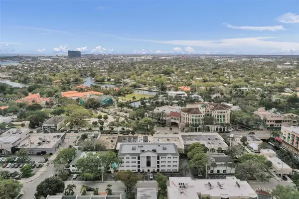 1212 SE 2nd Ct #301, Fort Lauderdale, FL 33301