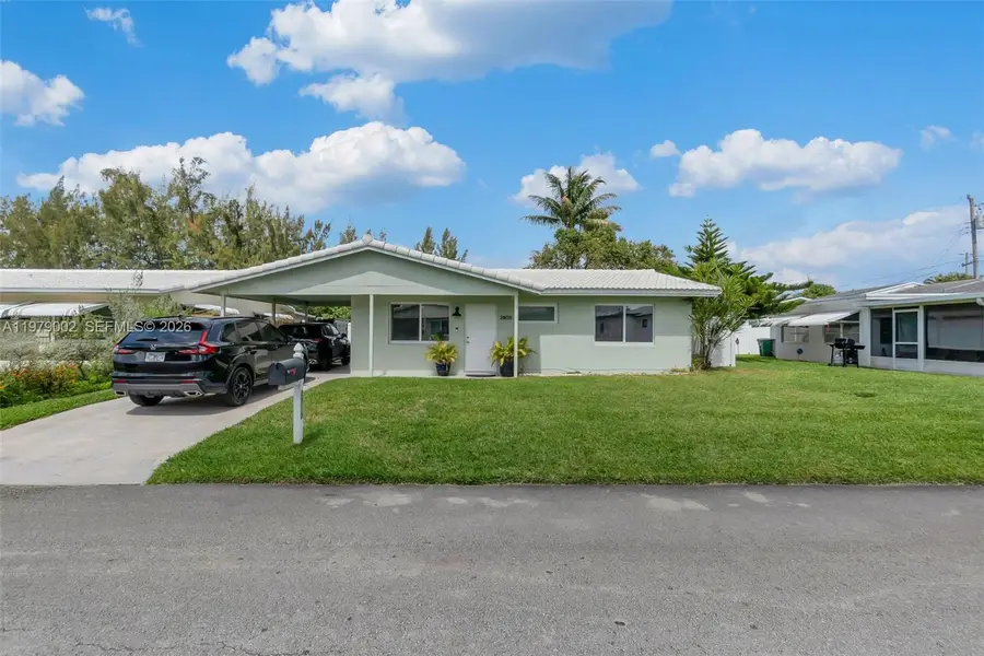 2805 NW 52nd Ct, Tamarac, FL 33309 - #2