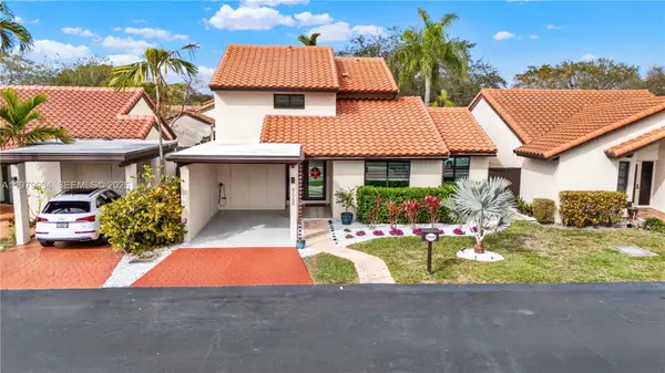 9066 SW 112th Ct, Miami, FL 33176