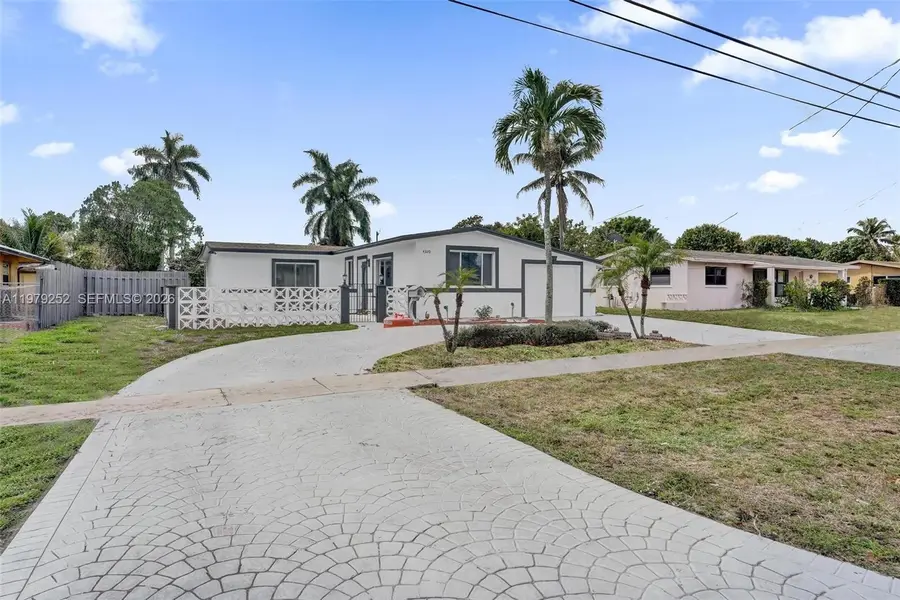 4320 NW 26th St, Lauderhill, FL 33313 - #2