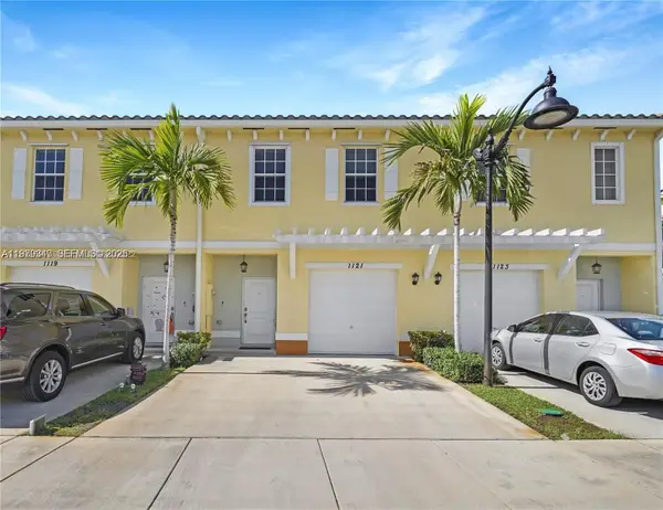 1121 NW 41st Ln, Lauderhill, FL 33313