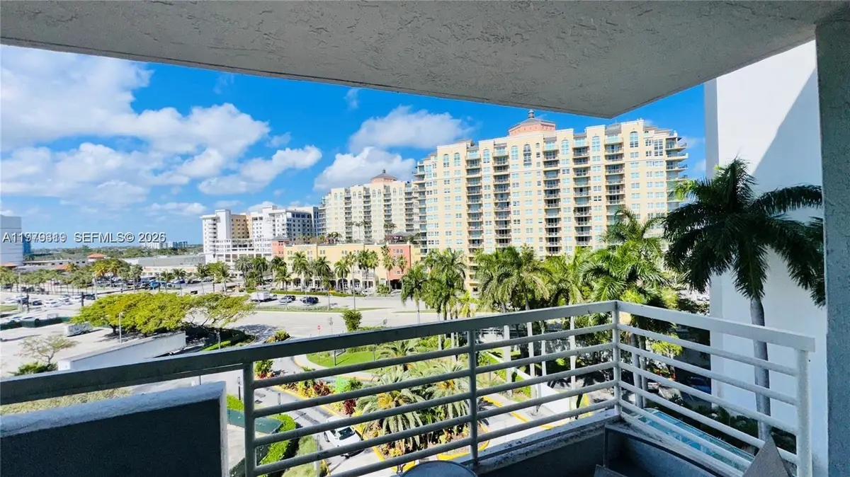 2670 E Sunrise Blvd #615, Fort Lauderdale, FL 33304 - #1