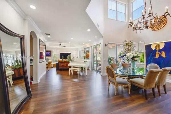 1448 Mariner Way, Hollywood, FL 33019