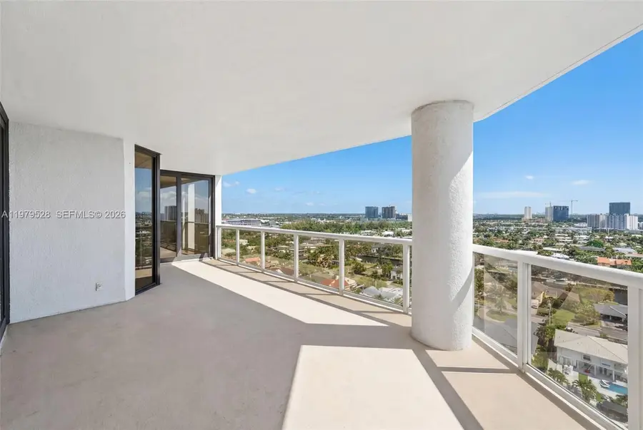 3600 Yacht Club Dr #1802, Aventura, FL 33180 - #3
