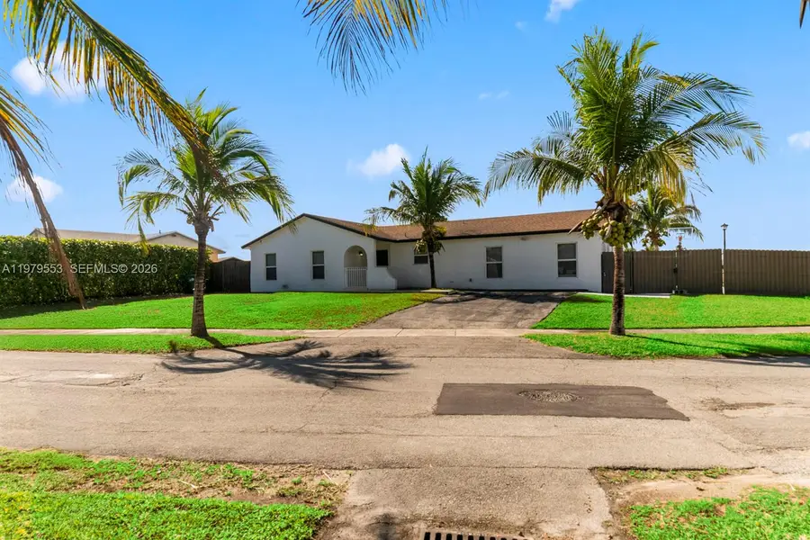 13000 SW 260th Ter, Homestead, FL 33032 - #2