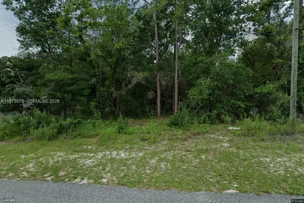 10684 N Burbank Ave, Citrus Springs, FL 34434