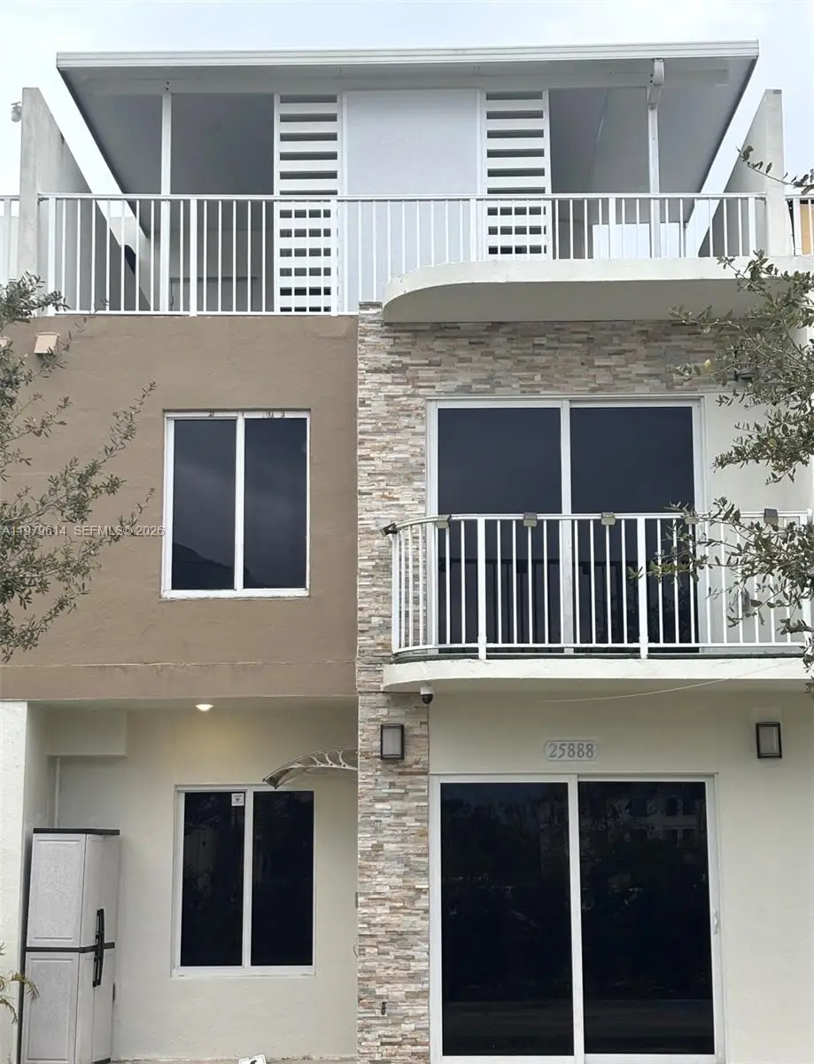 25888 SW 139th Pth, Homestead, FL 33032 - #1